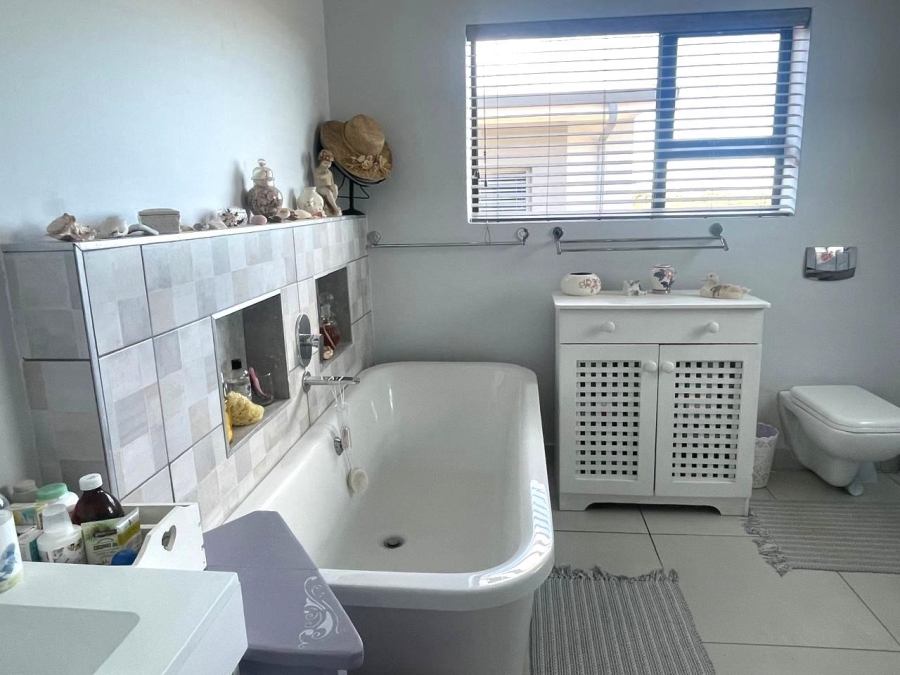 3 Bedroom Property for Sale in Monte Christo Western Cape